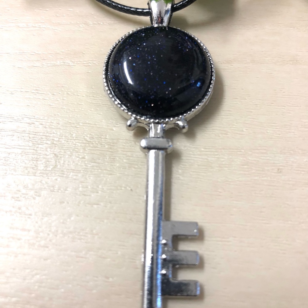 Blue Sandstone Natural Stone Key Shaped Pendant Necklace Healing Gemstone